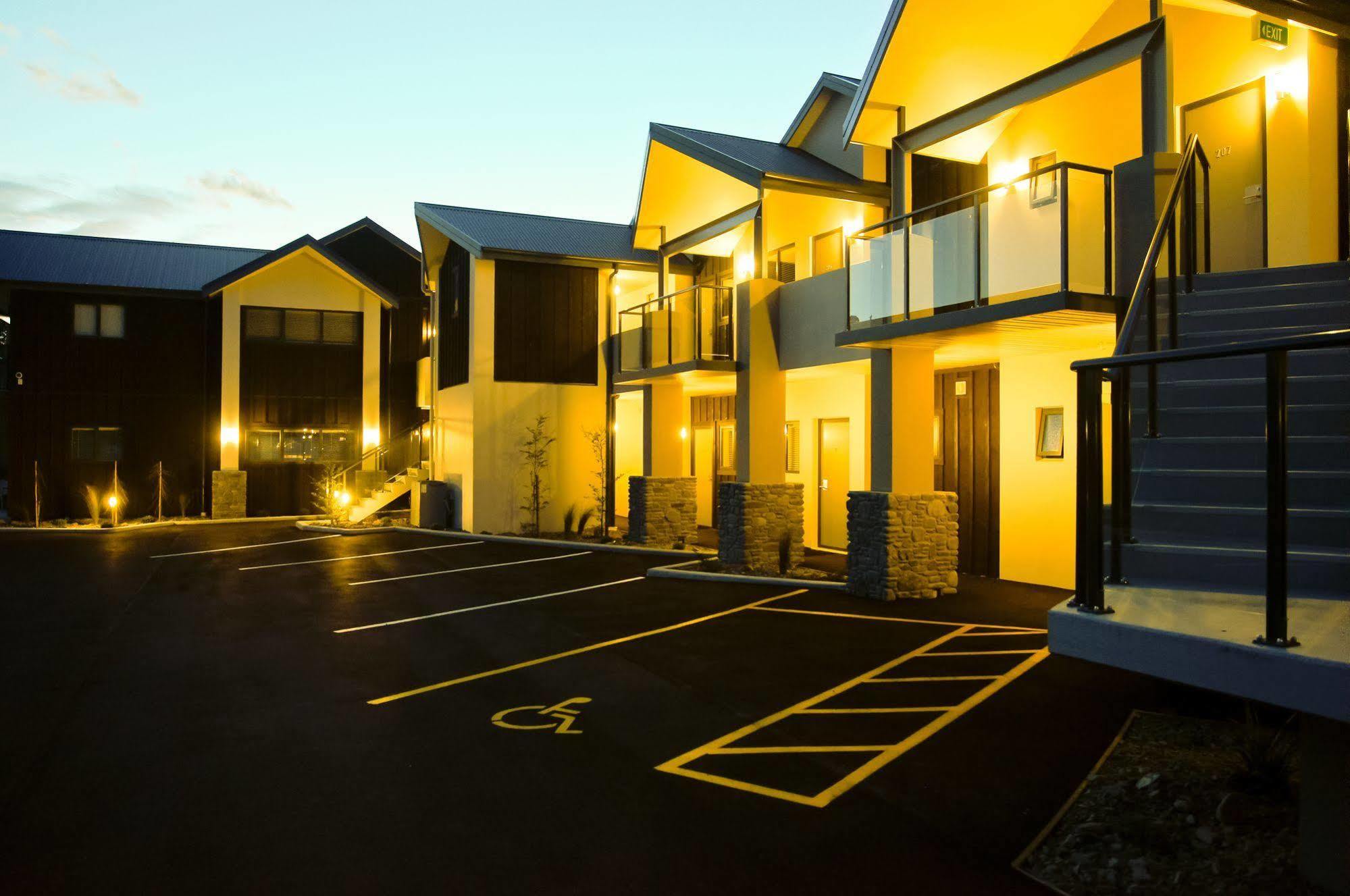 The St James Premium Accommodation Hanmer Springs Exterior foto